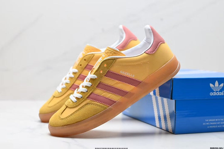 Adidas Samba 03 Skor - Gazelle Streetwear Sneakers