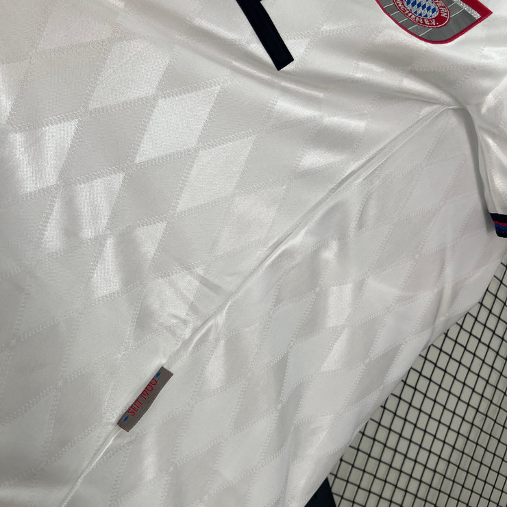 Retro Bayern Munich 96/98 Away S-XXL