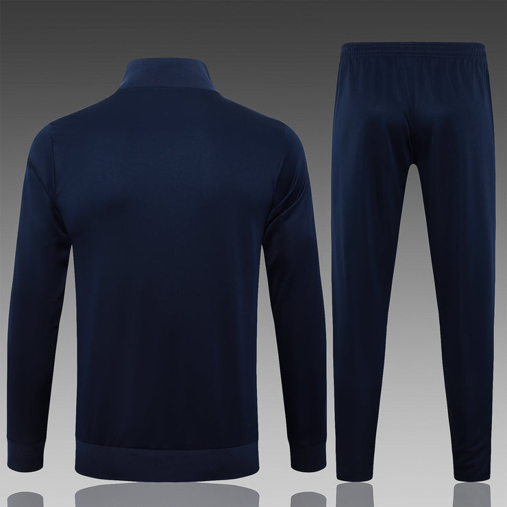 Real Madrid version 24/25 Training Kit