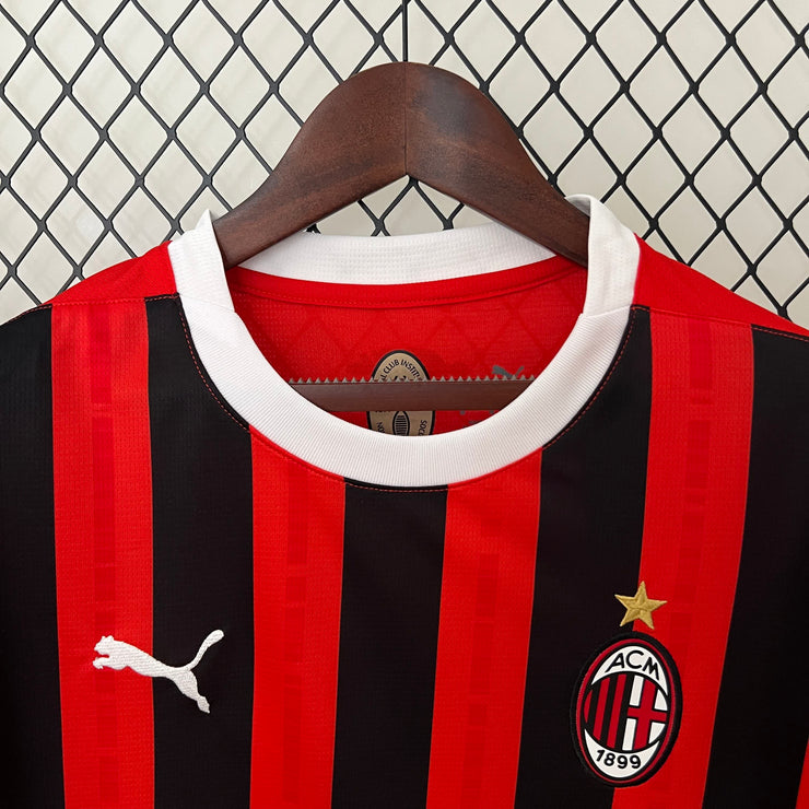 Officiële AC Milan Thuis tröja 2024/2025 - Rood en Zwart met Witte Detaljer
