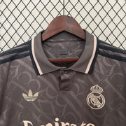 Officiële Real Madrid Derde Shirt 2024/2025 - Grijs med Witte Accenten